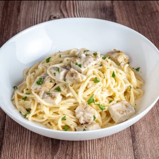 Fettuccine Alfredo